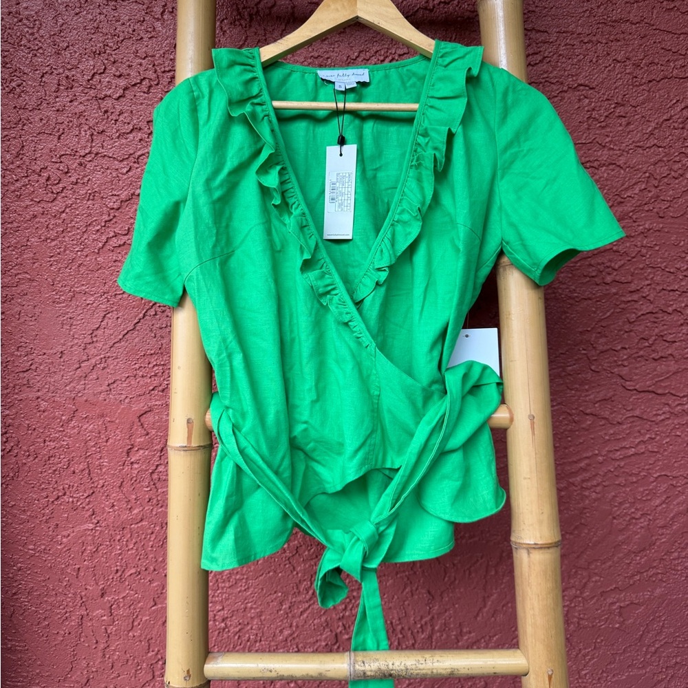 Never Fully Dressed Poplin Roma Top
